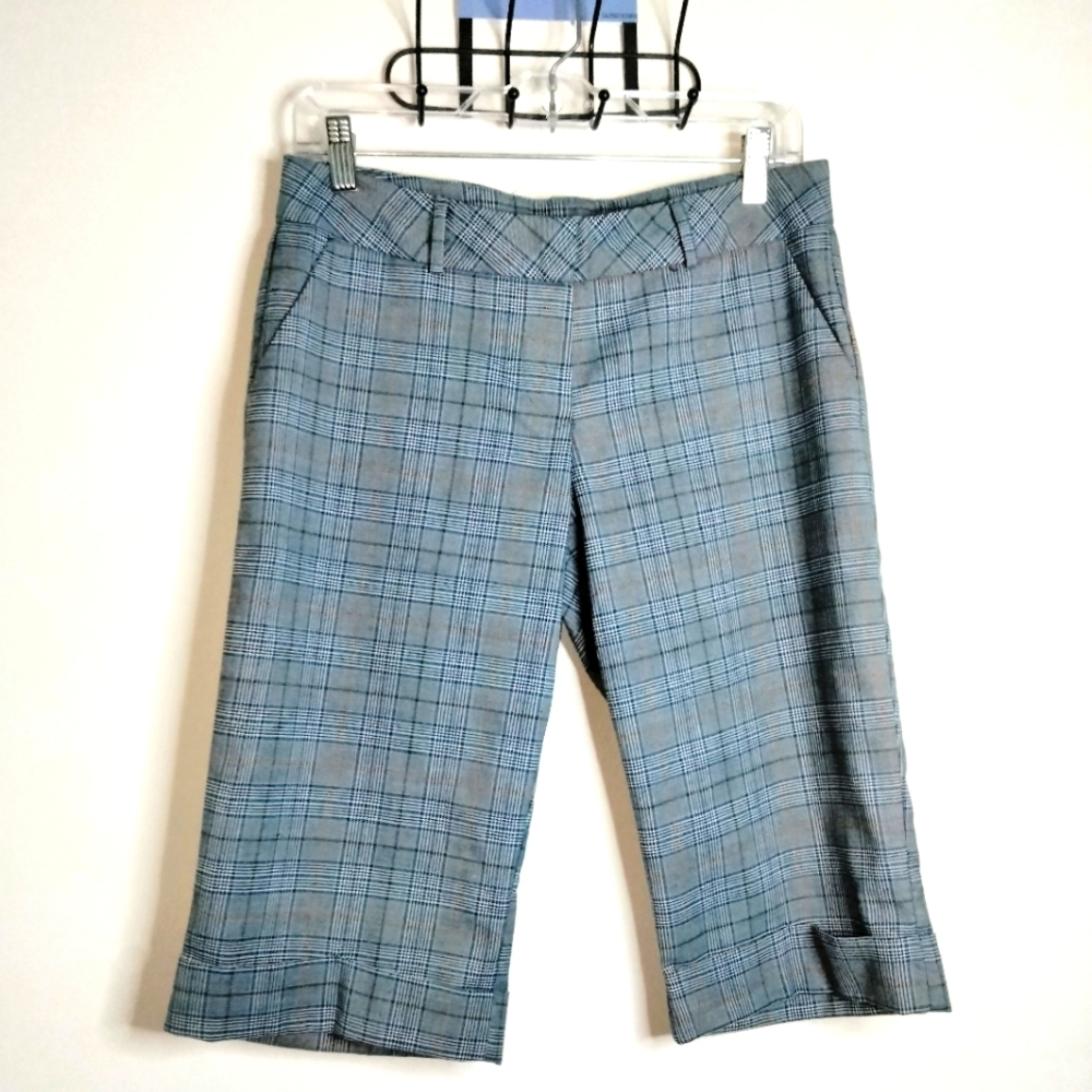 Scott (Size L) Multicolored Plaid Cuffed Hem Academia Preppy Bermuda Shorts